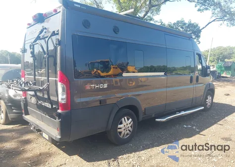 2021 Ram Promaster 3500 Window Van High Roof 159 Wb Ext из США, поврежденный, VIN 3C6MRVUG8ME557688